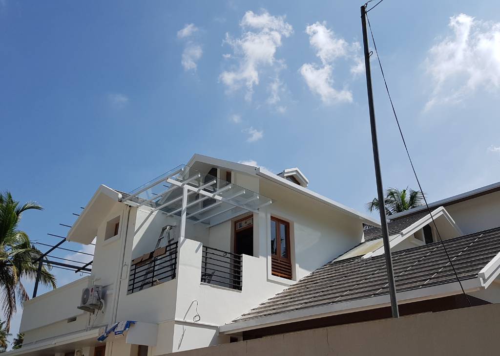 balcony glass roof design